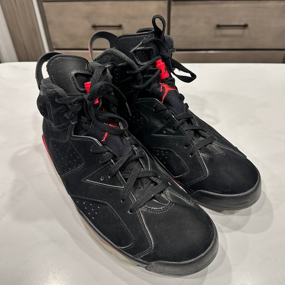 Air Jordan 6 Retro Infrared Black (2010)